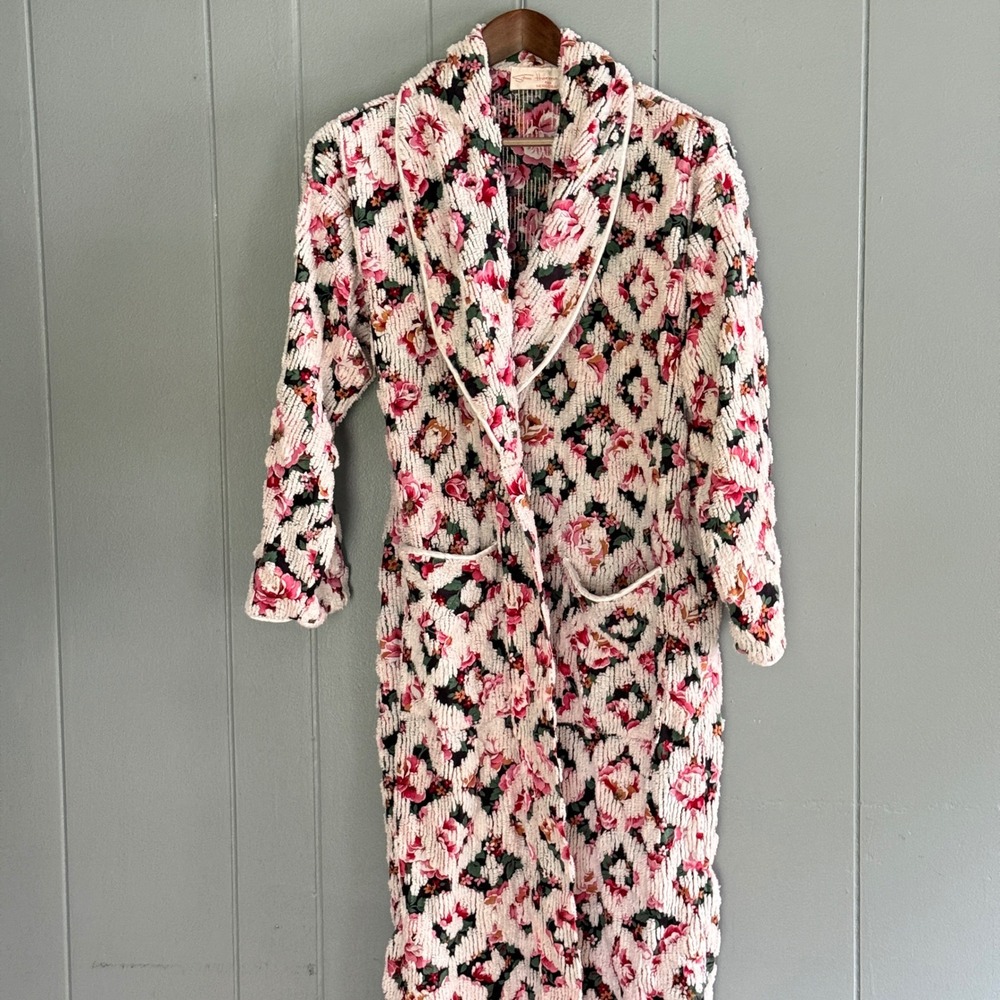 Vtg Stan Herman Herbcraft Chenille Floral Robe Housecoat Pink Rose Cottagecore